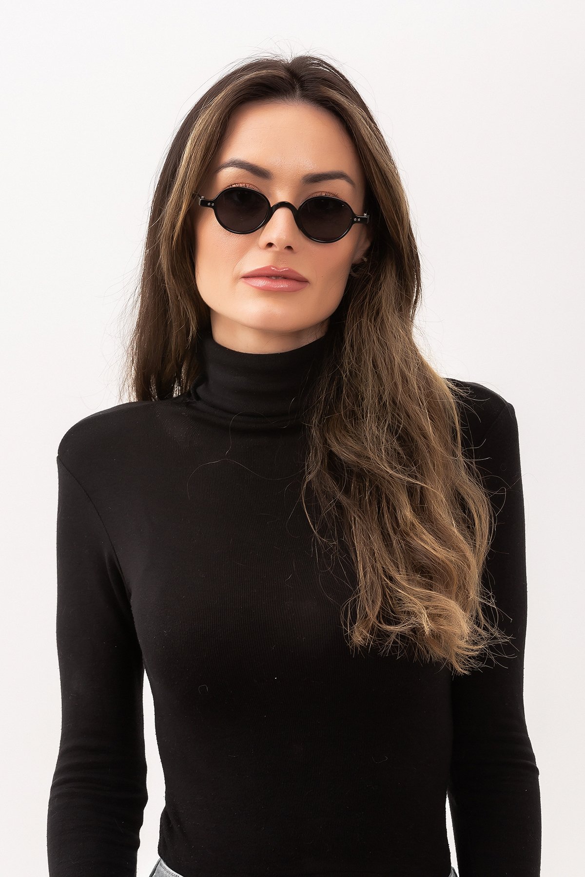 8030-siyah-siyah cam-mdl-ön